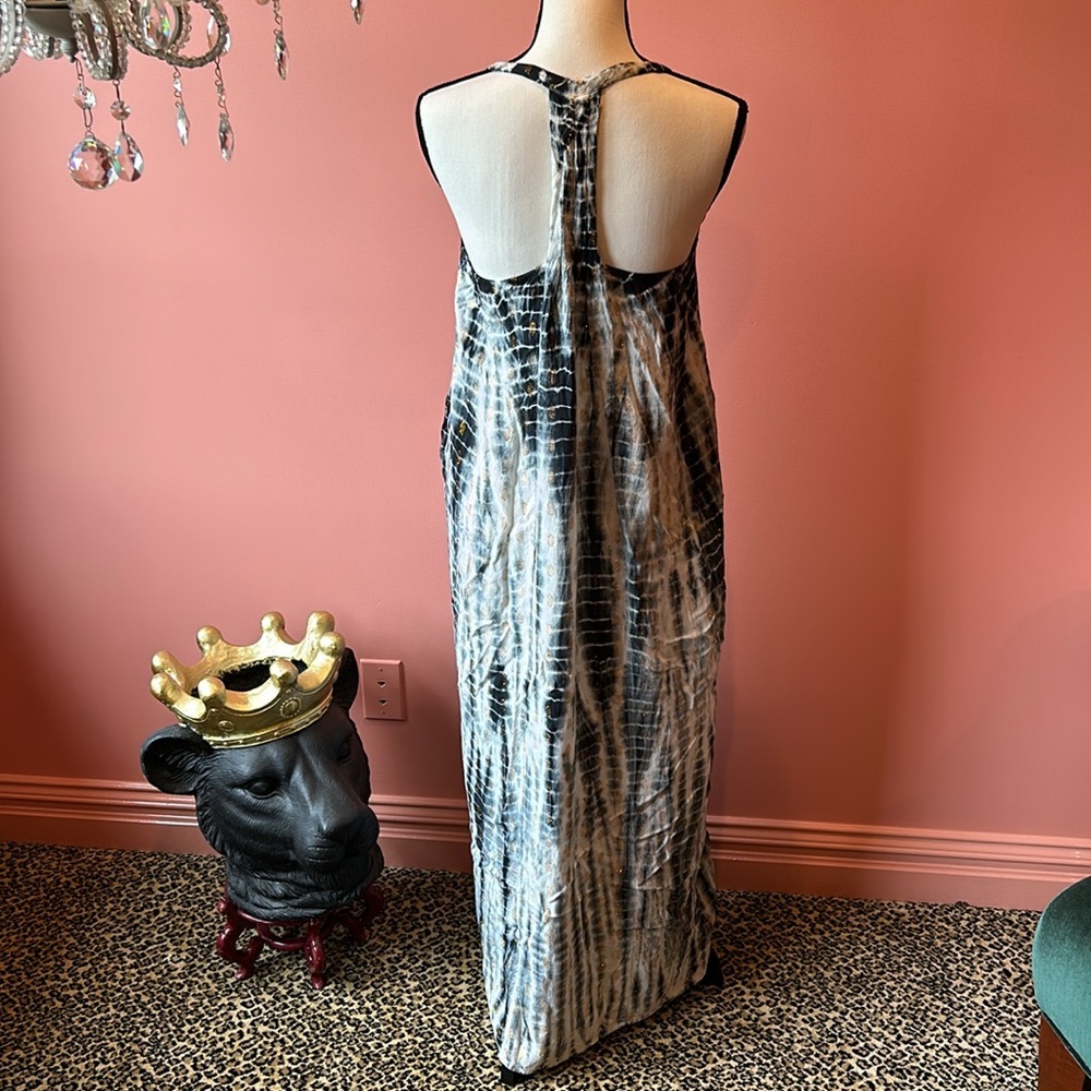 lovestitch Black and White Tie-Dye Maxi Dress